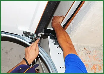 Quality Garage Door Coral Springs, FL 954-933-8547 - garagedoor-spring-repair-t-21-gr-39m